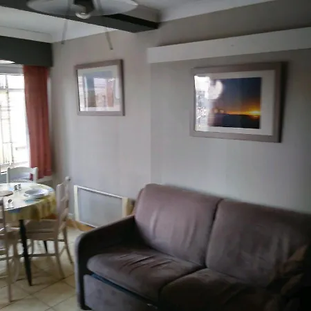 Pier Апартаменты *